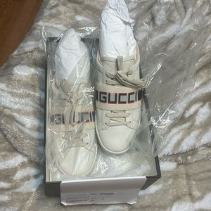 Gucci sneakers